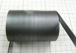 Hard wires such as resistance wire (iron-chromium alloy) are also wound.
